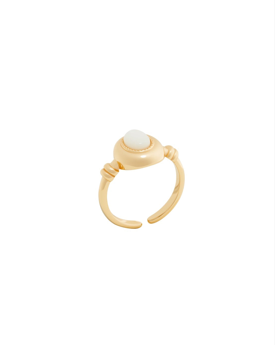 Vintage gold shell ring