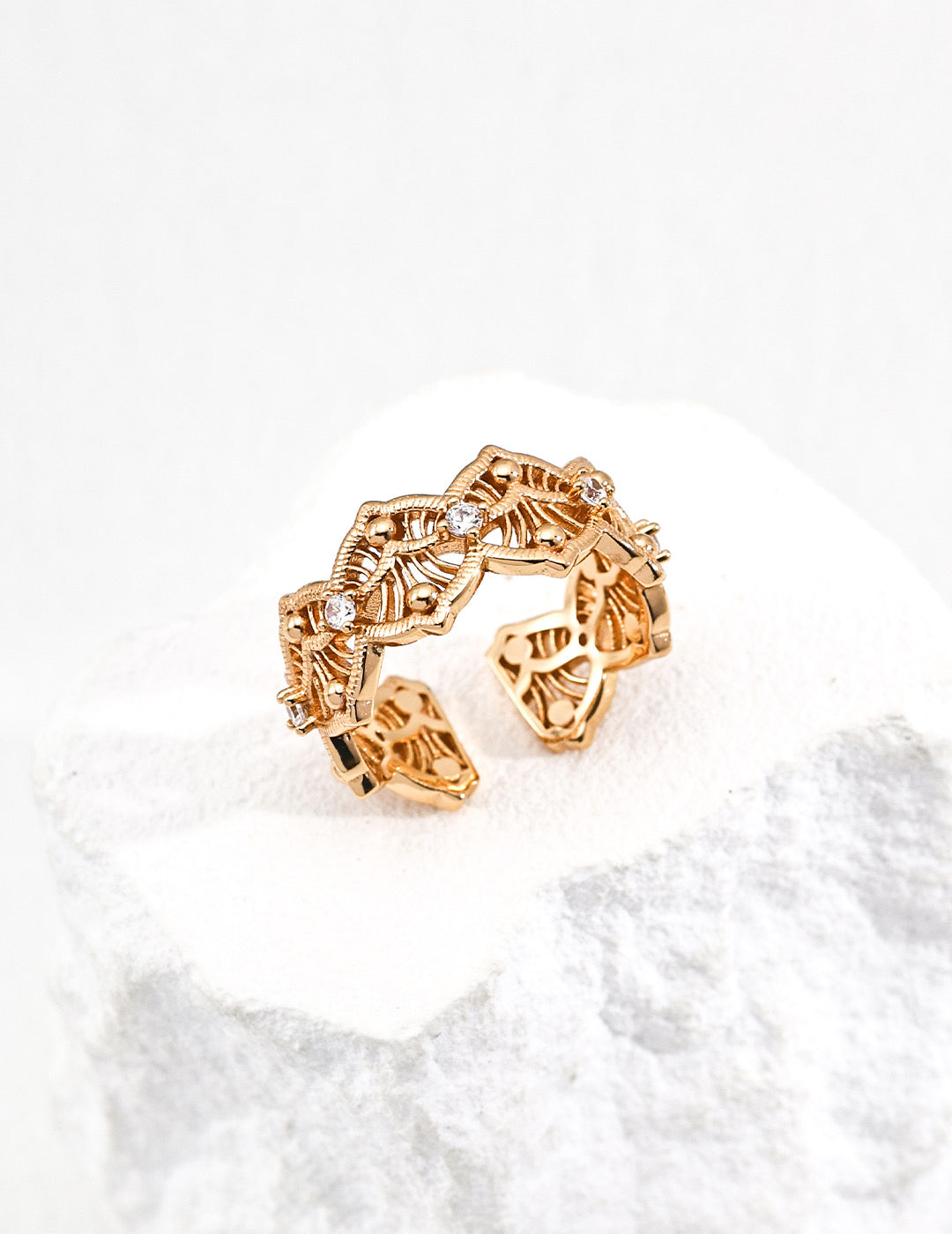 Design sense zircon ring